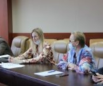 Объединяя усилия